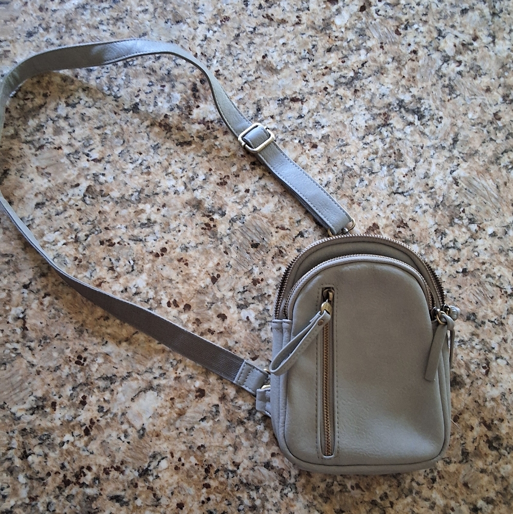 Stylish Gray Leather Crossbody Bag